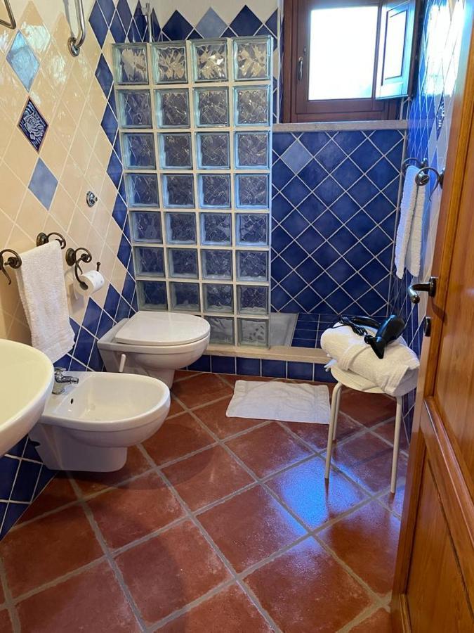 La Vecchia Fornace Hotel SantʼAnna Arresi Buitenkant foto