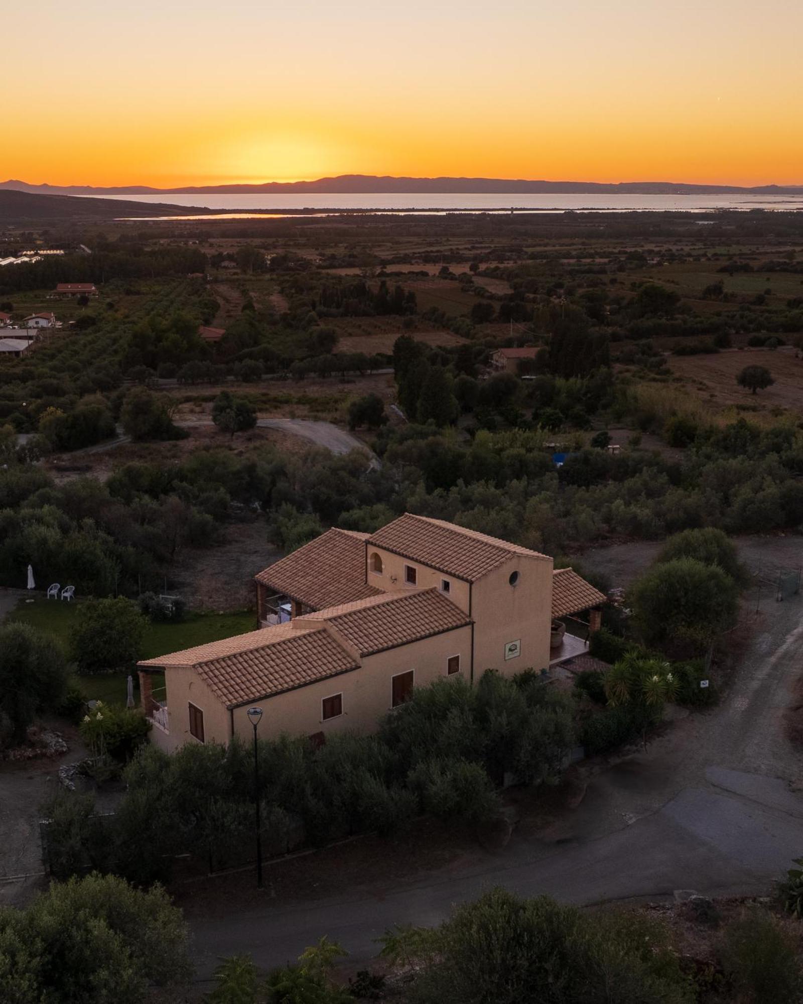La Vecchia Fornace Hotel SantʼAnna Arresi Buitenkant foto